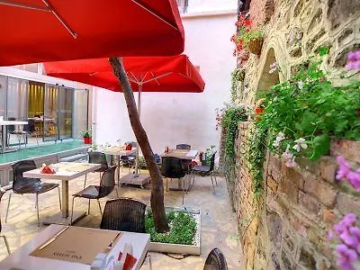 Endless Suites Taksim Istanbulská provincie 4*,